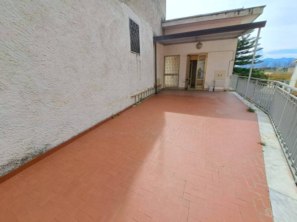 casa indipendente in vendita a Comiziano