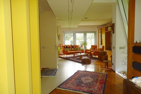 casa indipendente in vendita a Comiziano