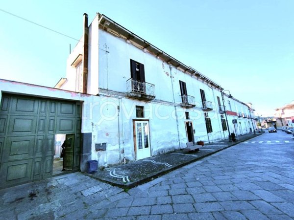 casa indipendente in vendita a Comiziano