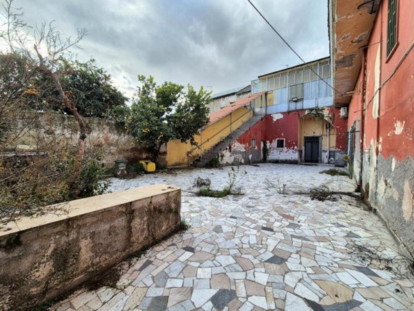 casa indipendente in vendita a Crispano