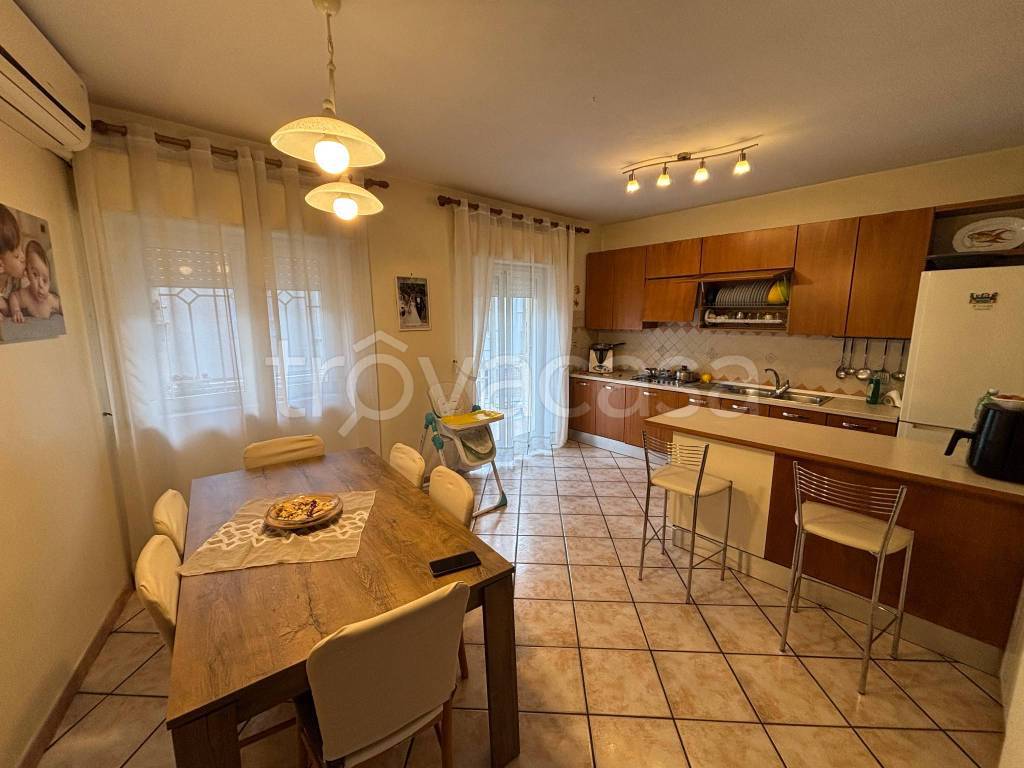 casa indipendente in vendita a Crispano