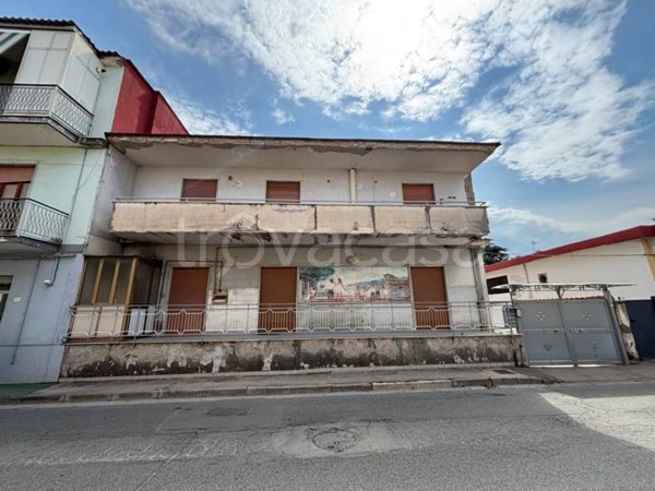 casa indipendente in vendita a Crispano