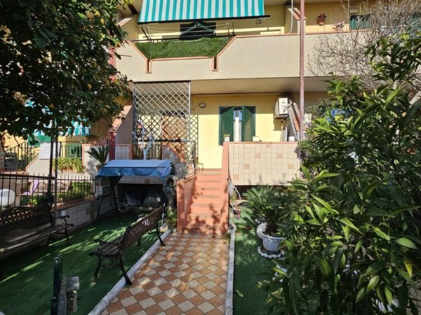 casa indipendente in vendita a Crispano