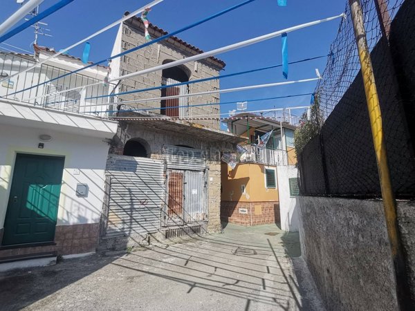 appartamento in vendita a Forio in zona Panza