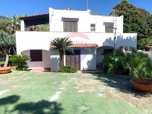 appartamento in vendita a Forio