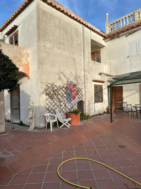 casa indipendente in vendita a Forio