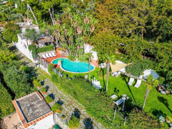 villa in vendita a Forio
