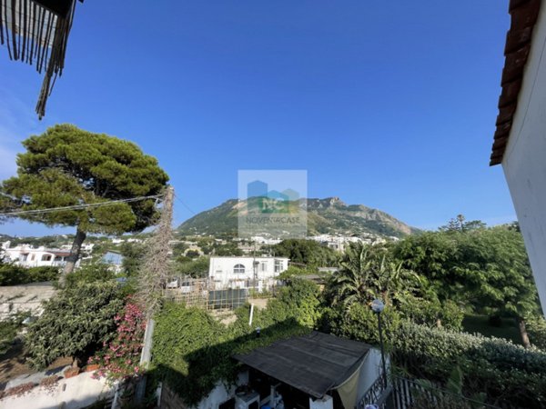 casa indipendente in vendita a Forio