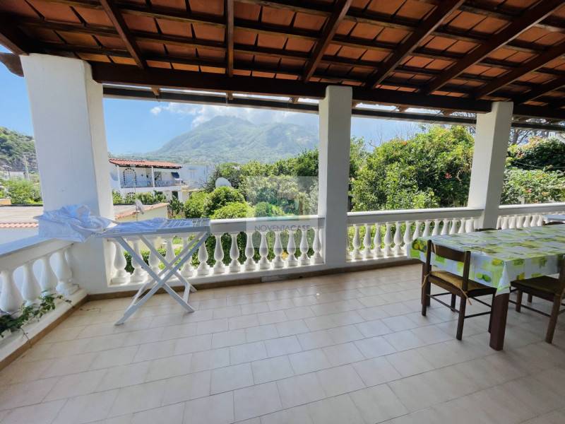 casa indipendente in vendita a Forio