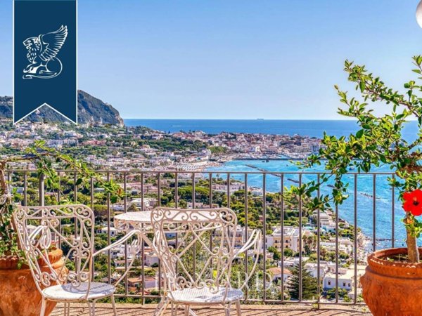 casa indipendente in vendita a Forio