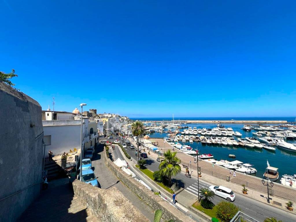 casa indipendente in vendita a Forio