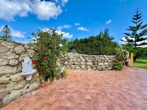 casa indipendente in vendita a Forio