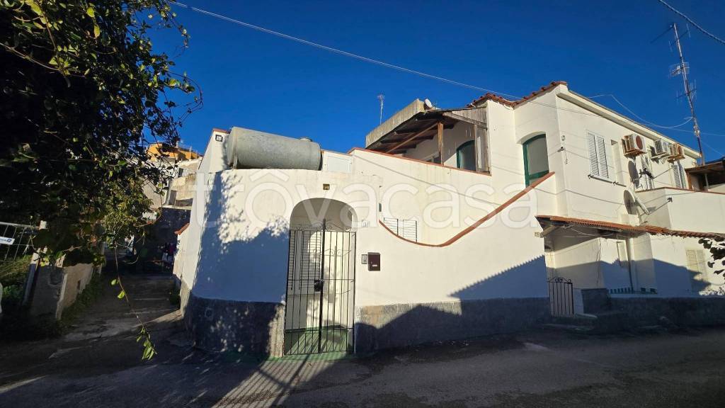 appartamento in vendita a Forio