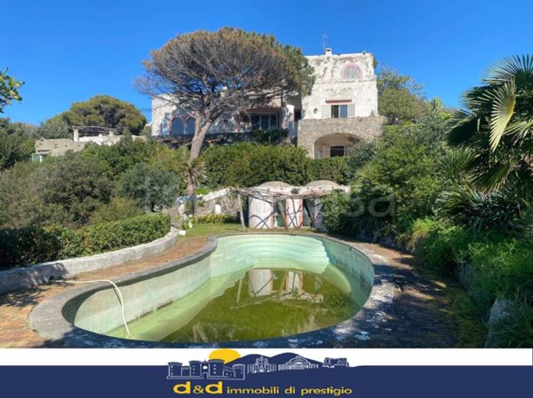 casa indipendente in vendita a Forio
