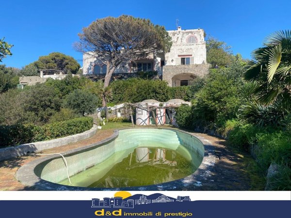 casa indipendente in vendita a Forio