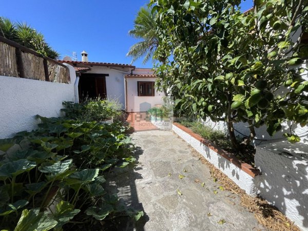 casa indipendente in vendita a Forio in zona Panza