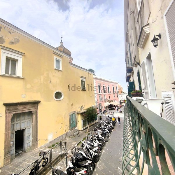 appartamento in vendita a Forio