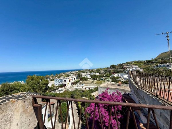 intera palazzina in vendita a Forio