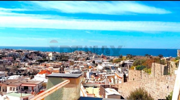 appartamento in vendita a Forio