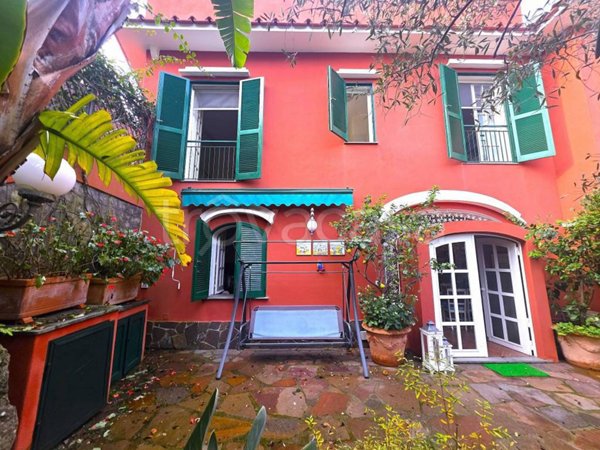 casa indipendente in vendita a Forio