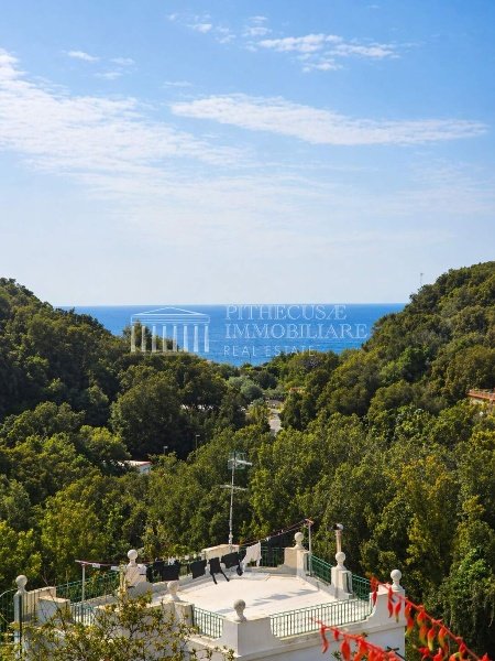 casa indipendente in vendita a Forio
