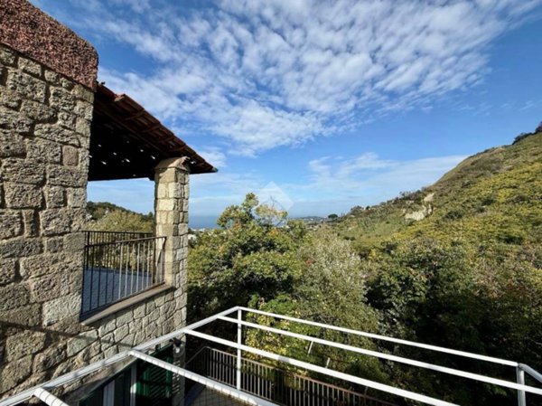 casa indipendente in vendita a Forio in zona Panza