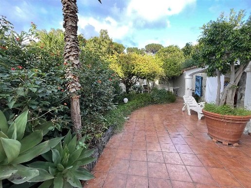 appartamento in vendita a Forio in zona Panza