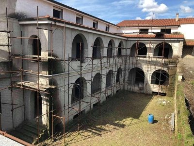 intera palazzina in vendita a Frattamaggiore