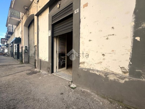 negozio in vendita a Frattamaggiore