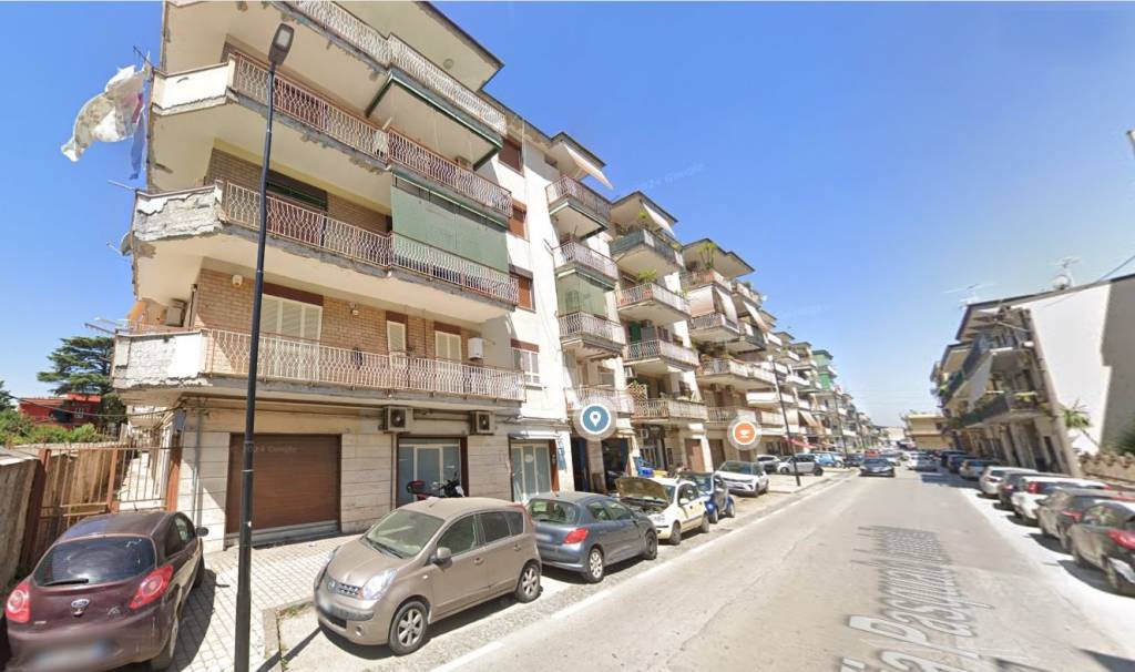 negozio in vendita a Frattamaggiore