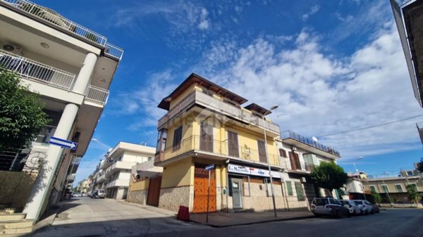 casa indipendente in vendita a Frattamaggiore
