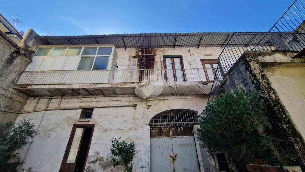 casa indipendente in vendita a Frattamaggiore