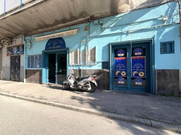 negozio in vendita a Frattamaggiore