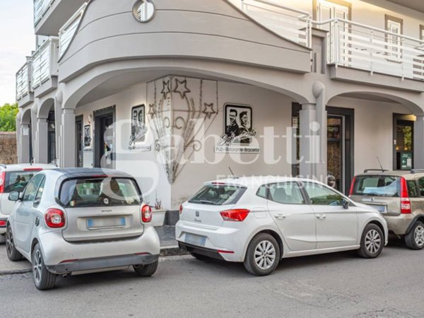 negozio in vendita a Frattamaggiore