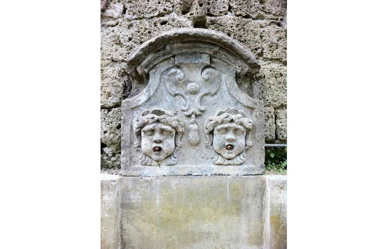 intera palazzina in vendita a Frattamaggiore