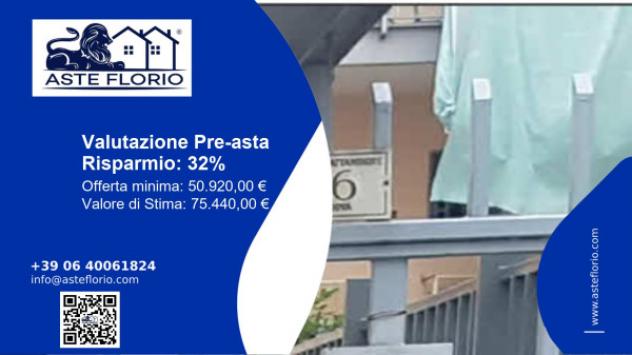 locale commerciale in vendita a Frattaminore