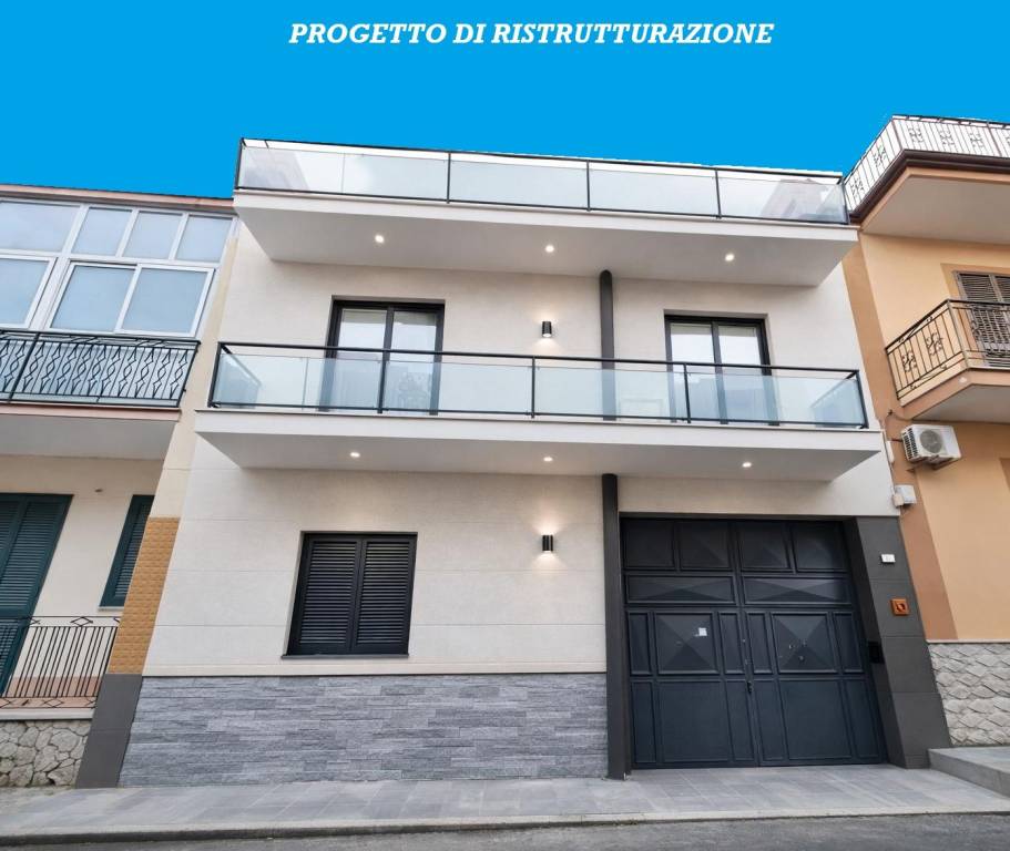 casa indipendente in vendita a Frattaminore