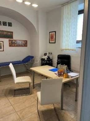ufficio in vendita a Frattaminore