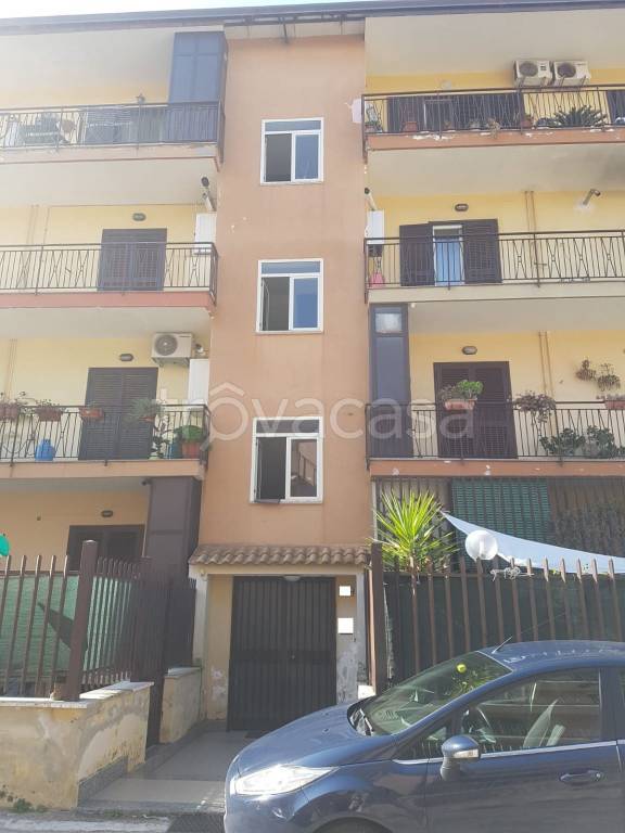 appartamento in vendita a Giugliano in Campania in zona Varcaturo