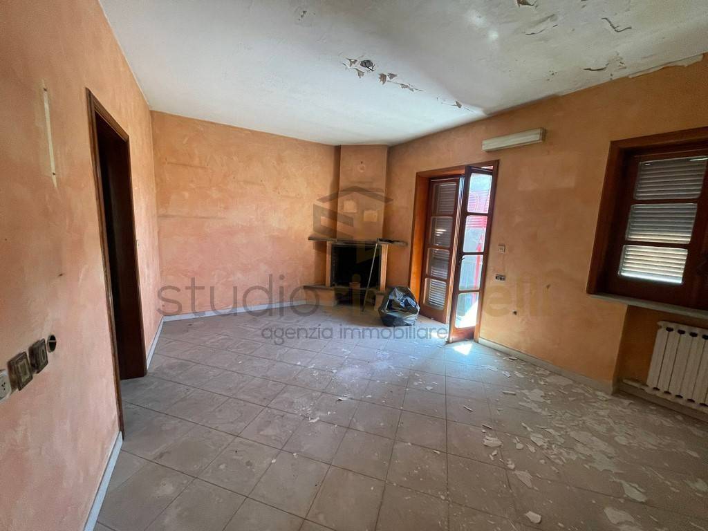 appartamento in vendita a Giugliano in Campania