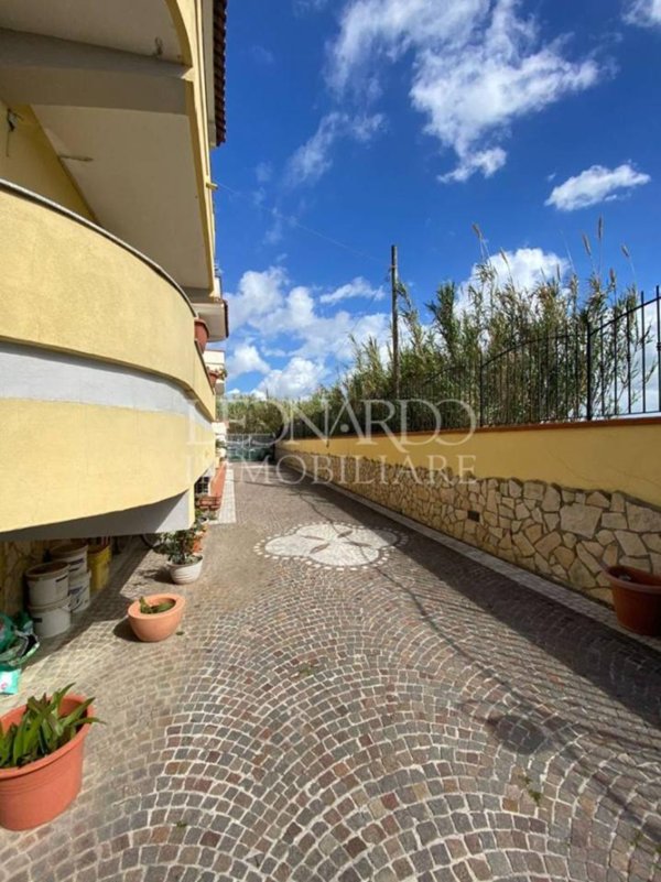 casa indipendente in vendita a Giugliano in Campania in zona Lago Patria