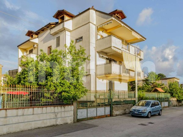 appartamento in vendita a Giugliano in Campania