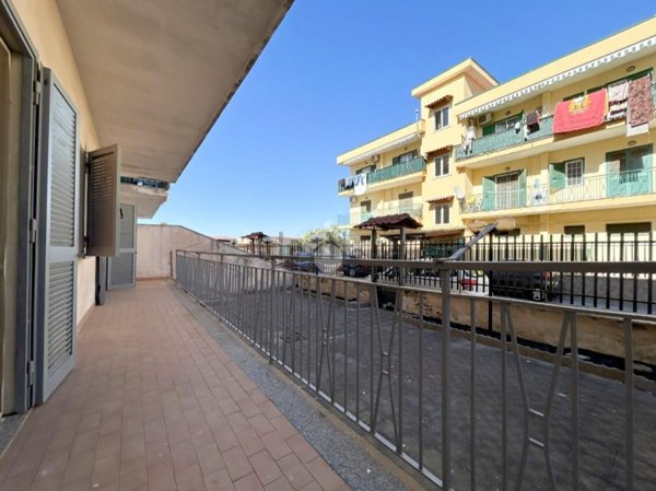 appartamento in vendita a Giugliano in Campania in zona Varcaturo