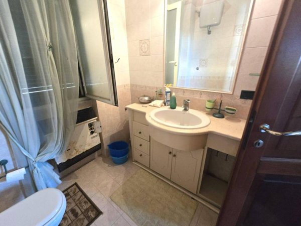 casa indipendente in vendita a Giugliano in Campania in zona Licola