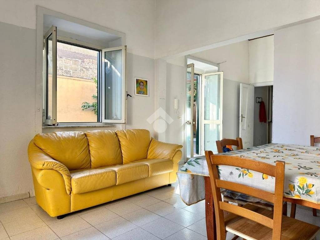 appartamento in vendita a Giugliano in Campania