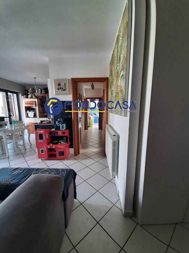 appartamento in vendita a Giugliano in Campania in zona Varcaturo