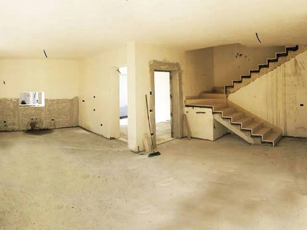 casa indipendente in vendita a Giugliano in Campania in zona Varcaturo