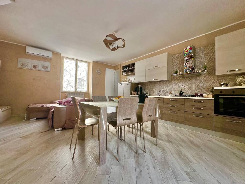 appartamento in vendita a Giugliano in Campania