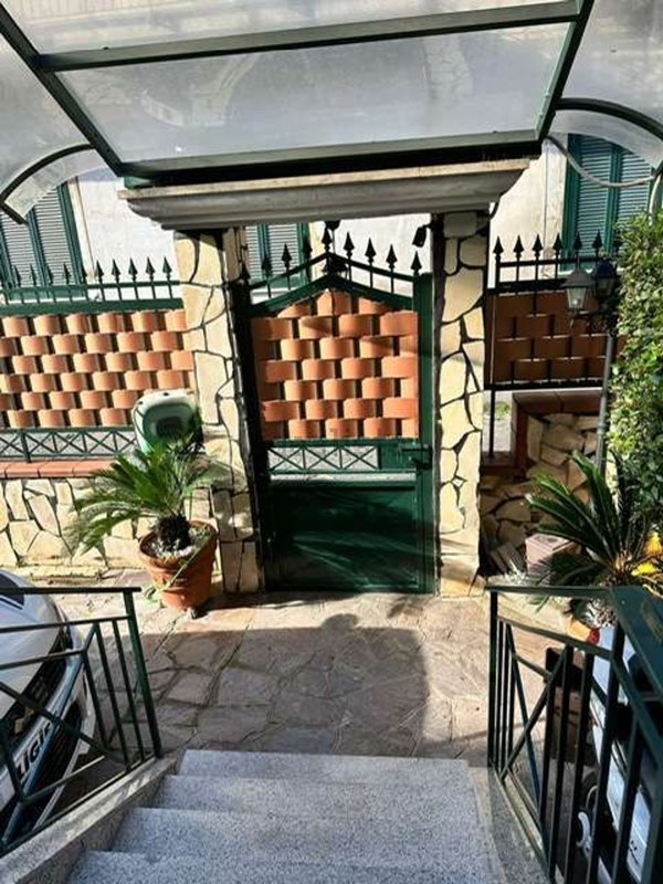 casa indipendente in vendita a Giugliano in Campania