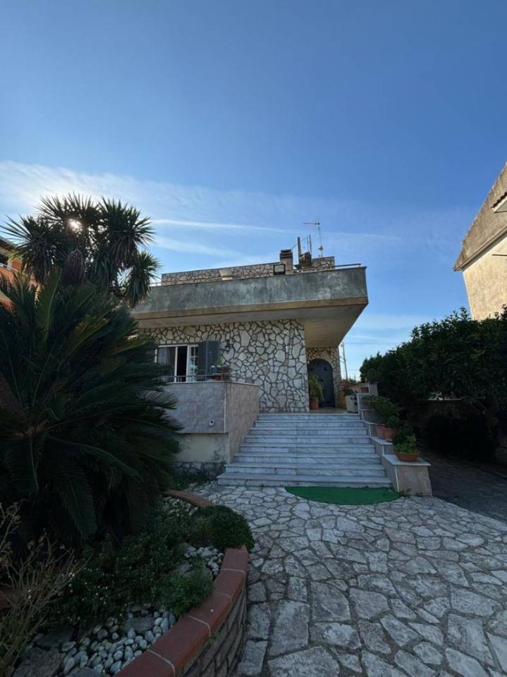 casa indipendente in vendita a Giugliano in Campania